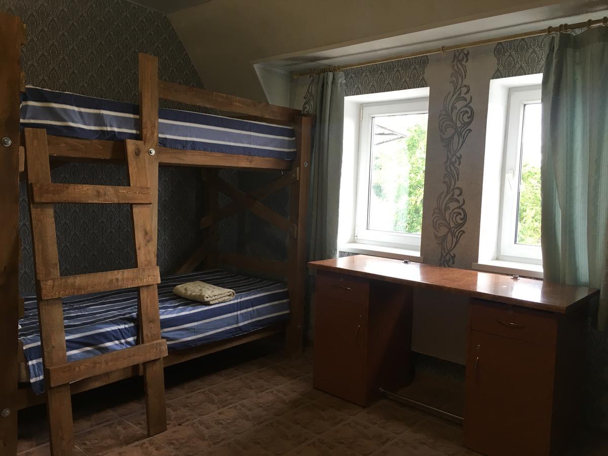 Хостел Благо Khmelʼnytsʼkyy Esterno foto